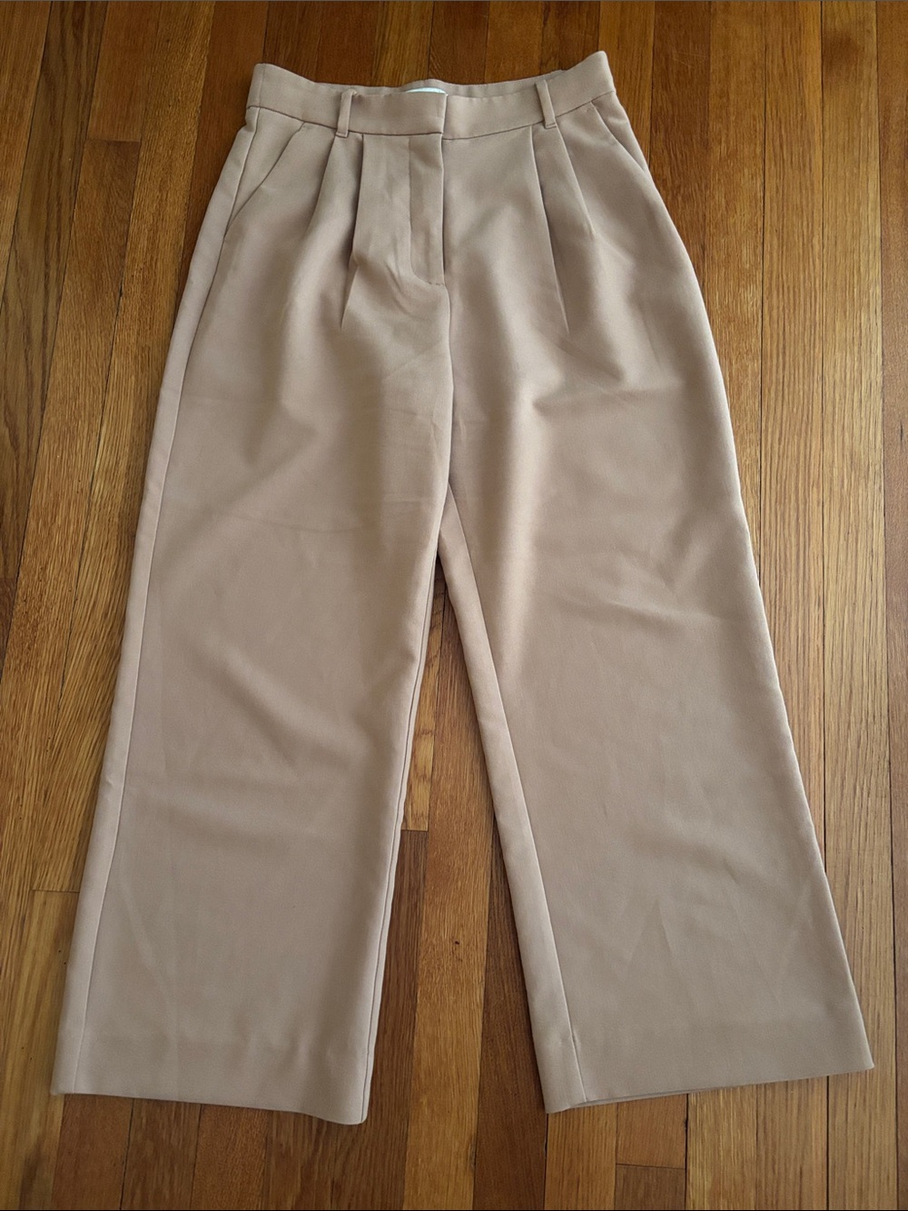 Abercrombie & Fitch Women's Wide-Leg Trousers in Light Camel Color